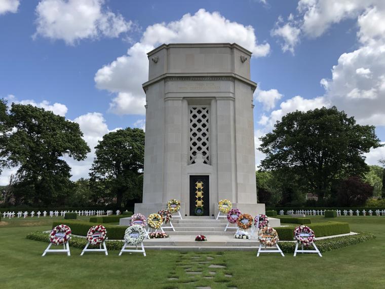 Wreaths laid at Flanders Field American Cemetery