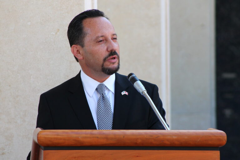 U.S. Ambassador to Tunisia Daniel Rubenstein delivers remarks during the 2016 Memorial Day Ceremony at North Africa American Cemetery. Image courtesy of AFRICOM.