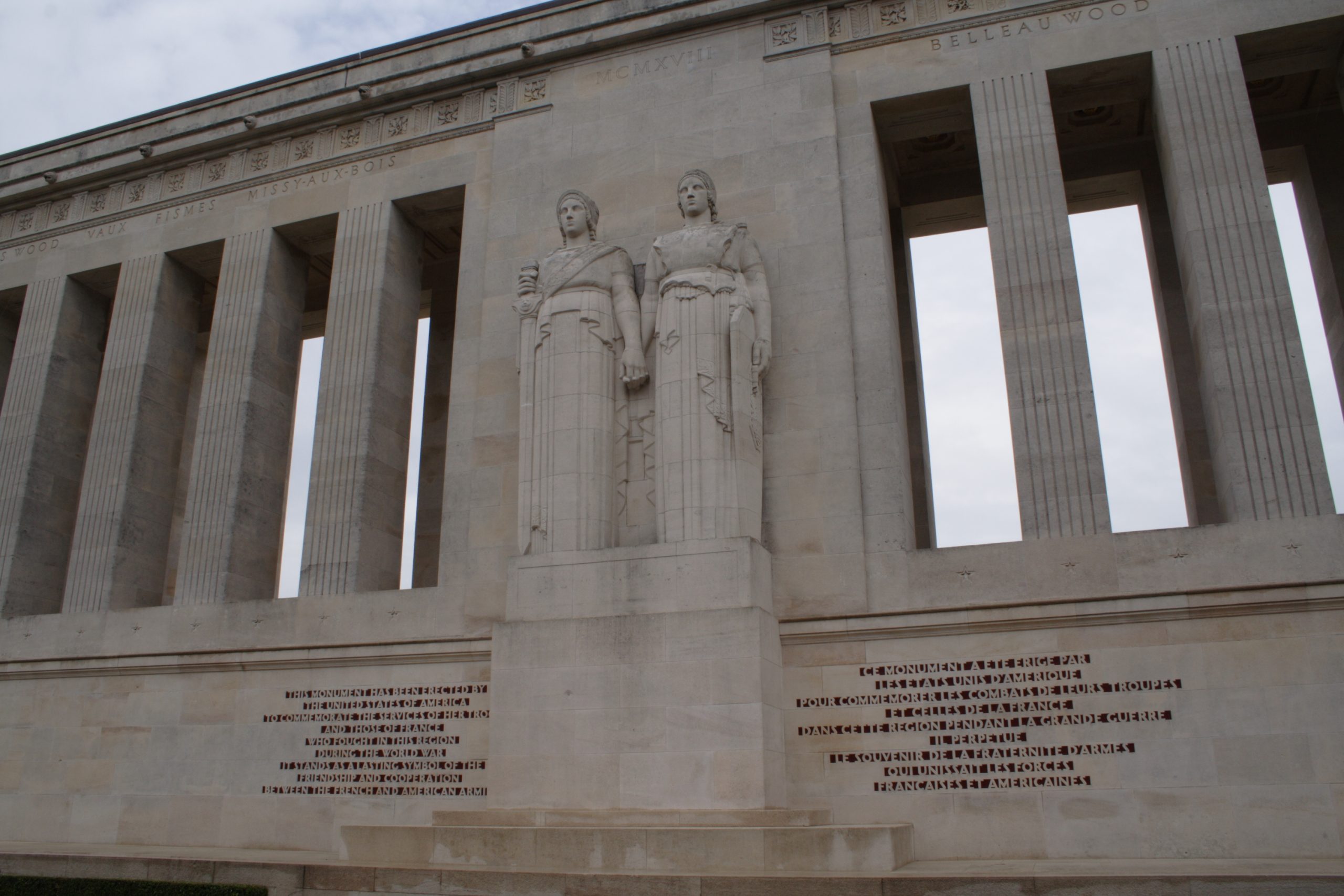 Picture of the statues of Marianne and Columbia on the Chateau-Thierry Monument. Credit: American Battle Monuments Commission/ Uth.