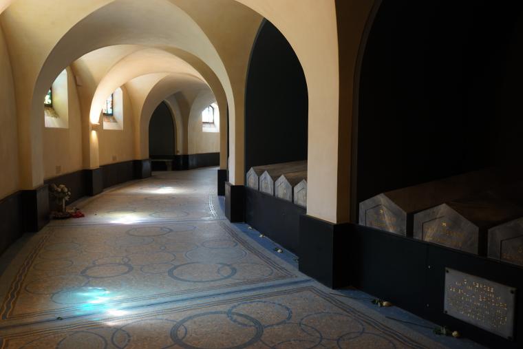 In the memorial crypt are 68 sarcophagi
