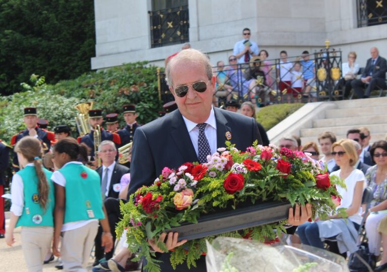 Mayor of Suresnes Christian Dupuy lays a wreath during the 2017 Memorial Day Ceremony at Suresnes American Cemetery. Image courtesy of Daisy Bachofen.