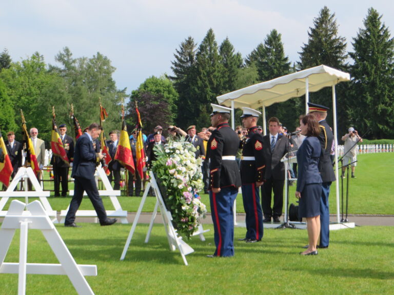 Ambassador Bauer lays a wreath during the 2016 Memorial Day Ceremony at Henri-Chapelle American Cemetery.