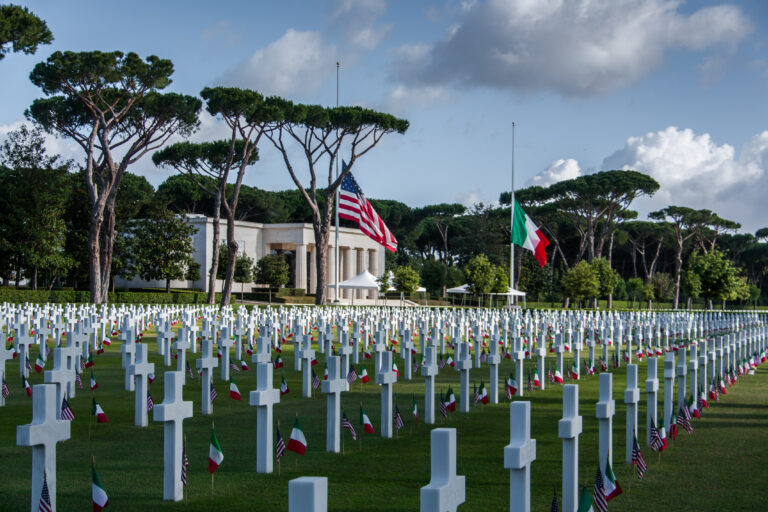 An American and an Italian flag were placed at the base of every headstone for the 2016 Memorial Day Ceremony at Sicily-Rome American Cemetery.