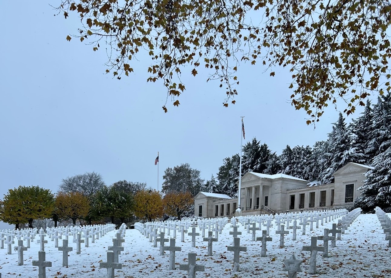 Winter view of Suresnes American Cemetery with its chapel and its World War I and World War II loggias. Credits: American Battle Monuments Commission.