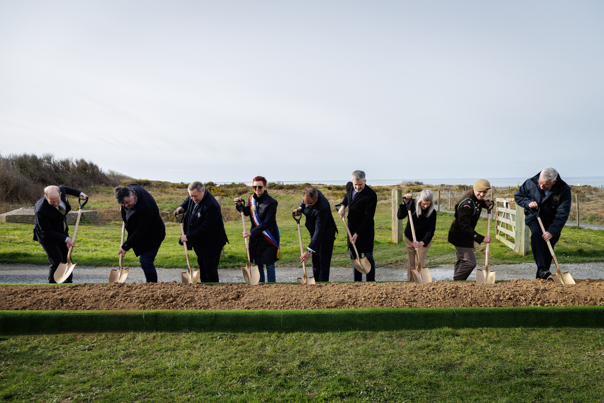 VVIPs at Pointe du Hoc groundbreaking event Feb. 17, 2026. Credit: ABMC/Julien Nguyen-Kim